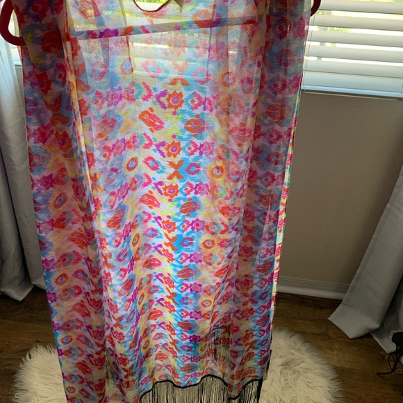 Poncho/ Swimsuit Cover- up. - Picture 3 of 7